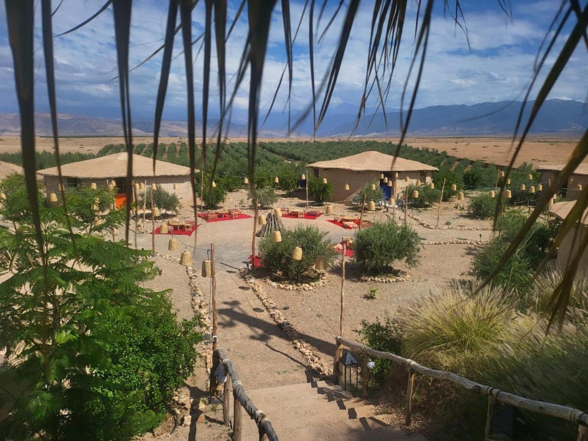 Les Jardins D Amizmiz 6 Piscines Bed & Breakfast Wawizelte Exterior foto