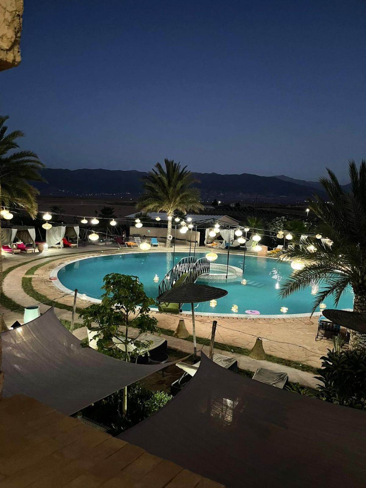 Les Jardins D Amizmiz 6 Piscines Bed & Breakfast Wawizelte Exterior foto