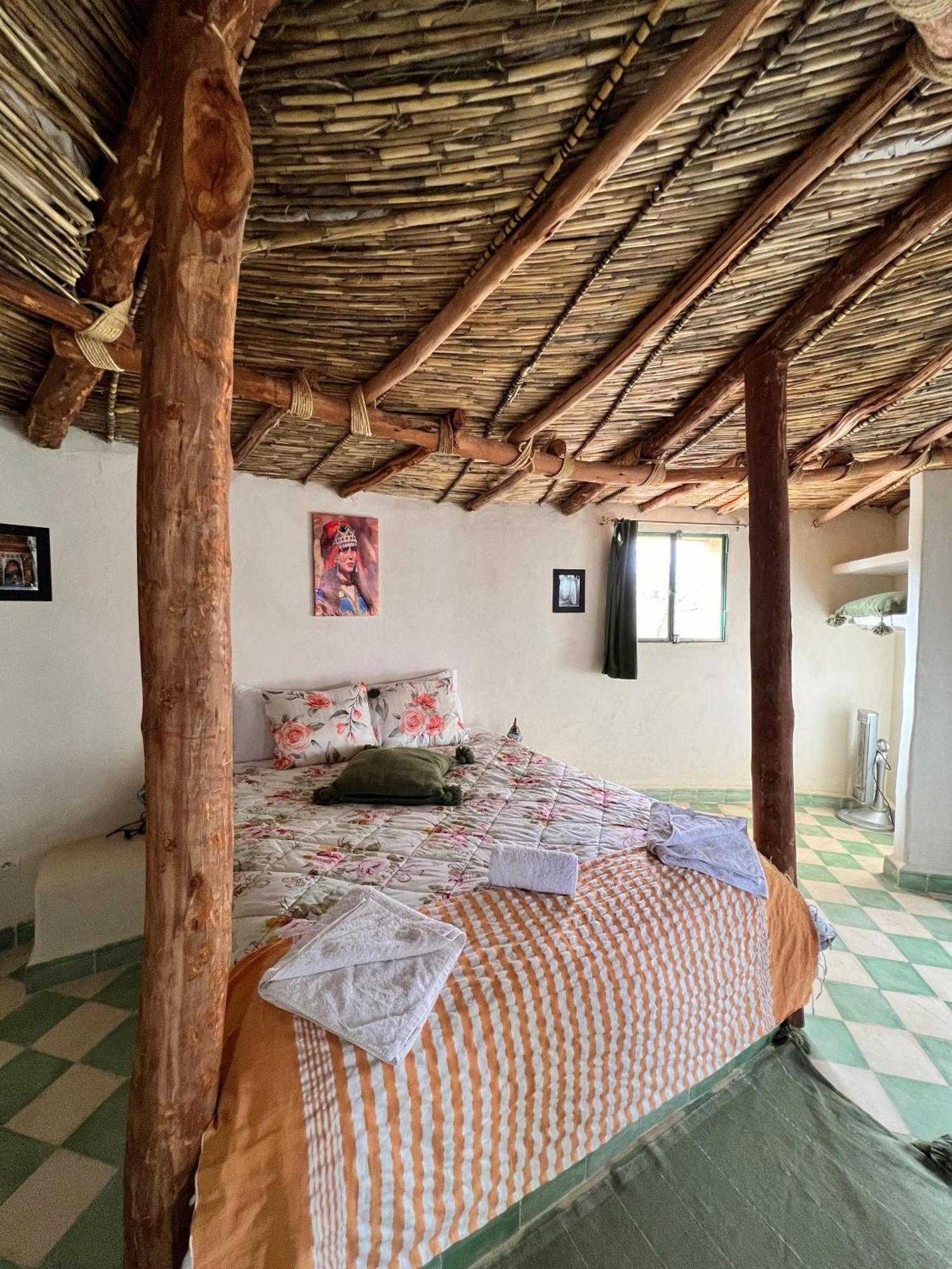 Les Jardins D Amizmiz 6 Piscines Bed & Breakfast Wawizelte Exterior foto