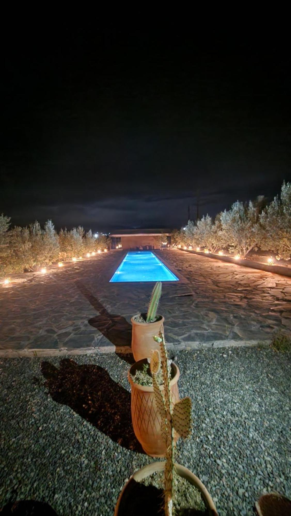 Les Jardins D Amizmiz 6 Piscines Bed & Breakfast Wawizelte Exterior foto